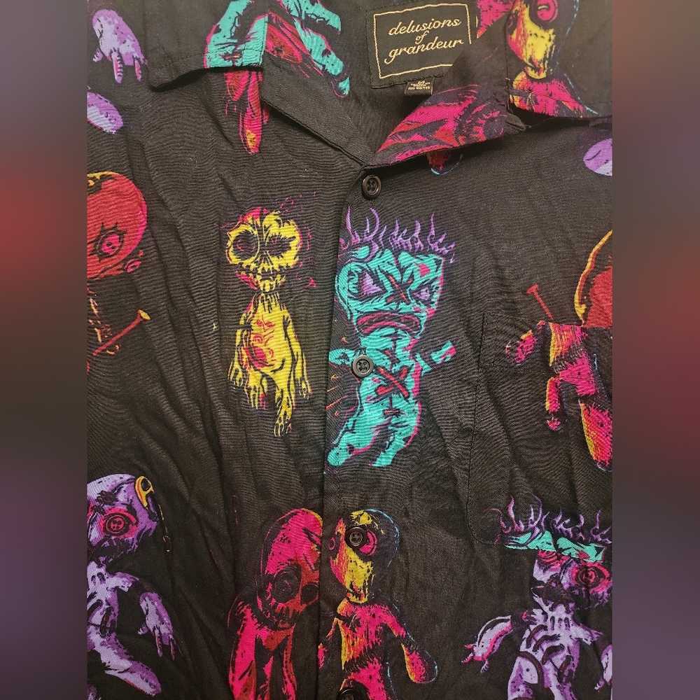Nwt Voodoo doll camp shirt sz M